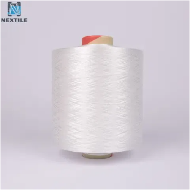 Por que o nylon é uma escolha popular para equipamentos esportivos e para atividades ao ar livre